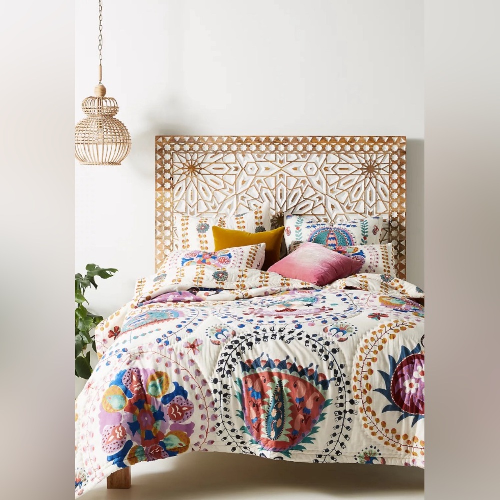 Delissa Handcrafted Quilt